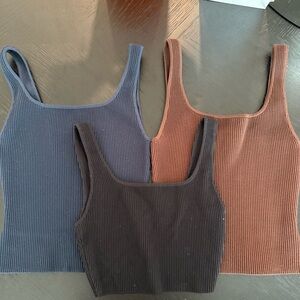 Aritzia Babaton SET Ribbed Square Neck Tanks